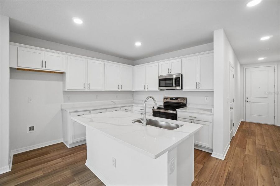 Furnished interior view inside a new home in Twin Oaks, Zephyrhills (Image 6).