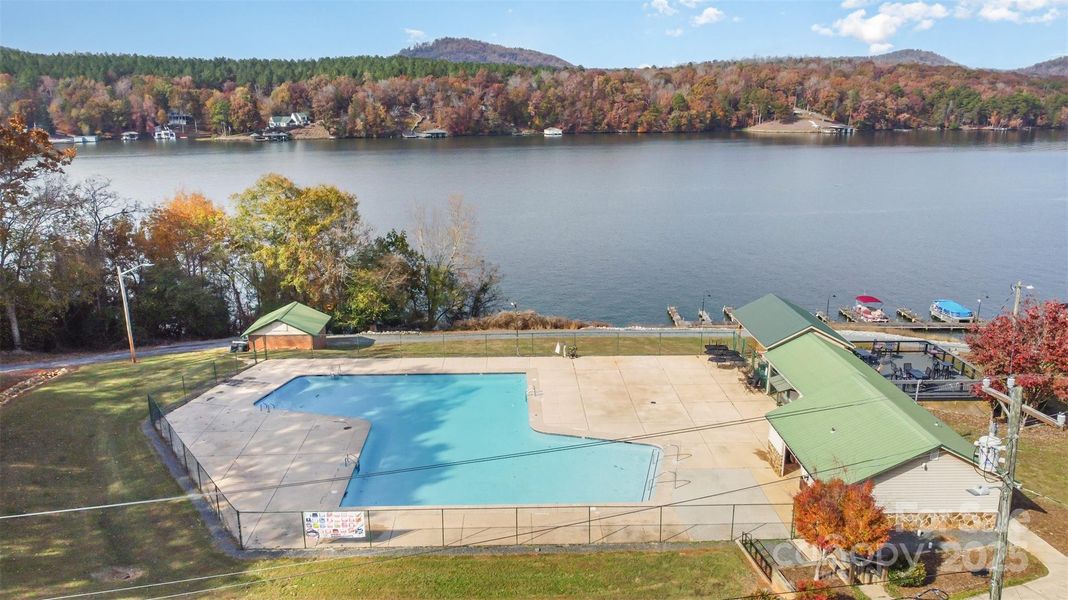 Community amenities in , Mount Gilead (Image 32).