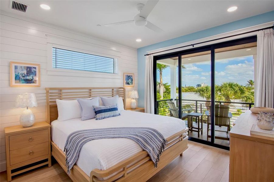 Furnished interior view inside a new home in , Sarasota (Image 44).