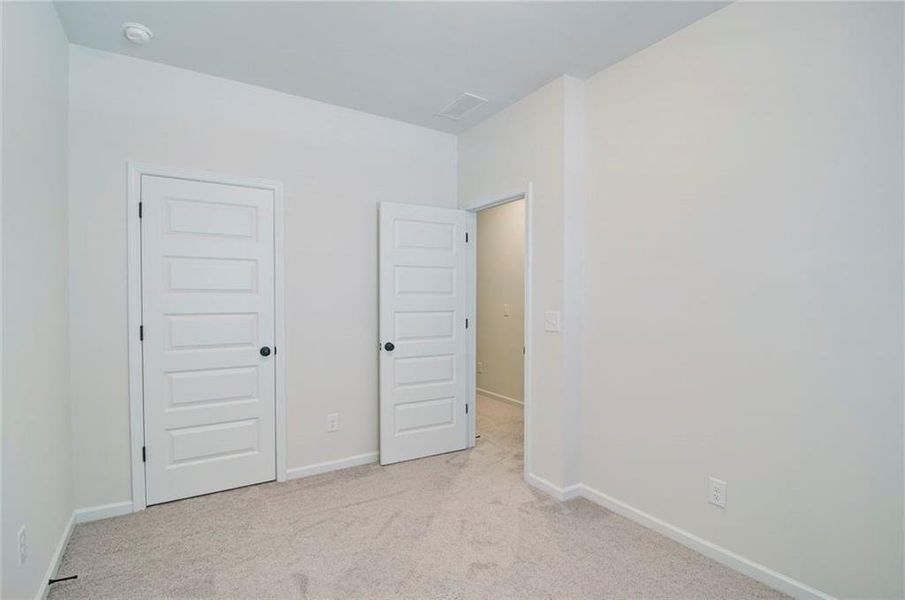 Spacious, unfurnished interior of a new home in Highland Crossing, Cartersville (Image 24).