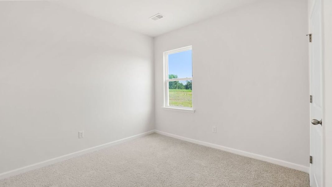Spacious, unfurnished interior of a new home in Foxbank, Gray Court (Image 19).