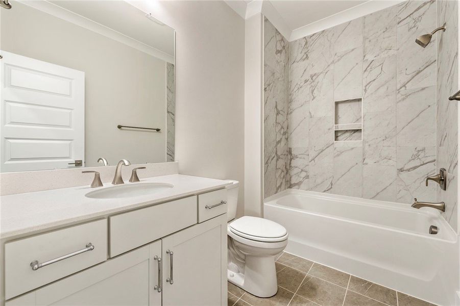 Grand Harbor & Yacht Club