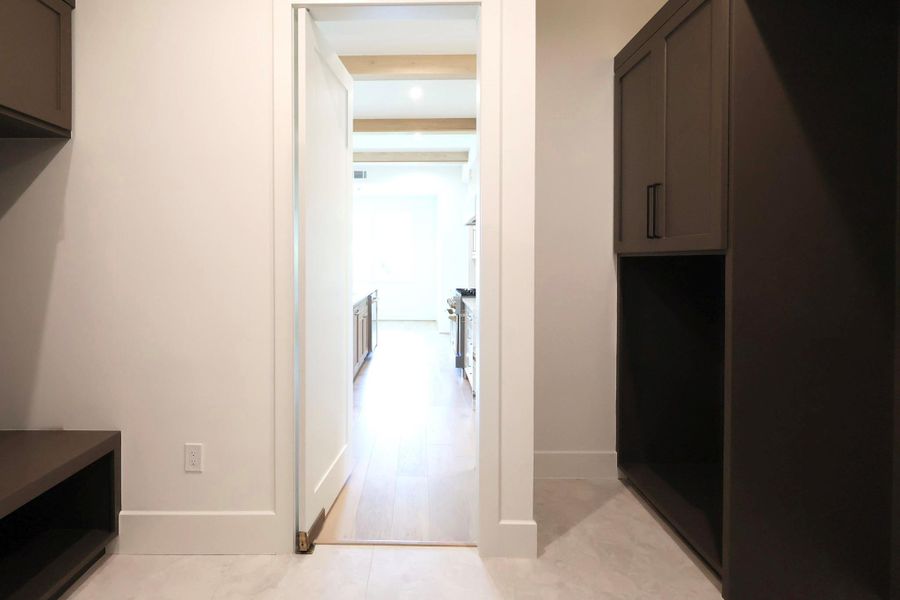 Spacious, unfurnished interior of a new home in , Houston (Image 17). Spacious, unfurnished interior of a new home in , Houston (Image 17).
