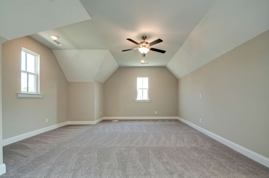 Rutledge III Farmhouse