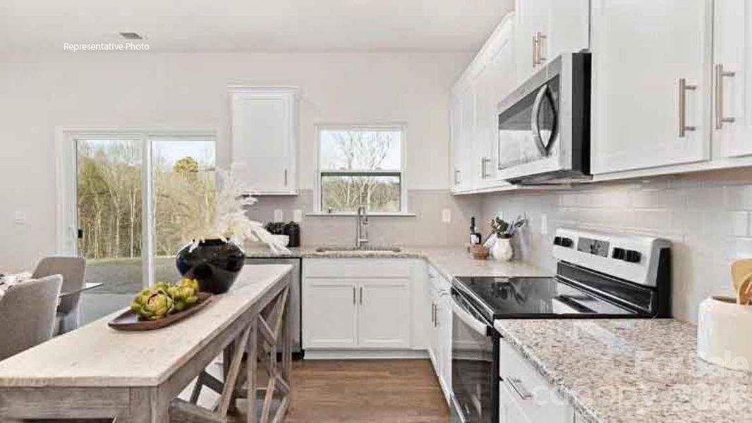 Furnished interior view inside a new home in Fergus Crossing, York (Image 6).