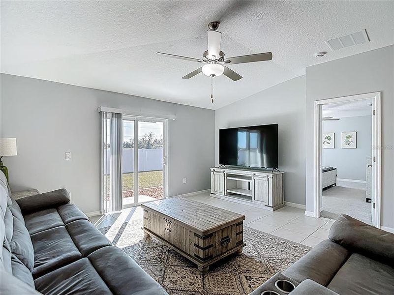 Furnished interior view inside a new home in , Spring Hill (Image 31).