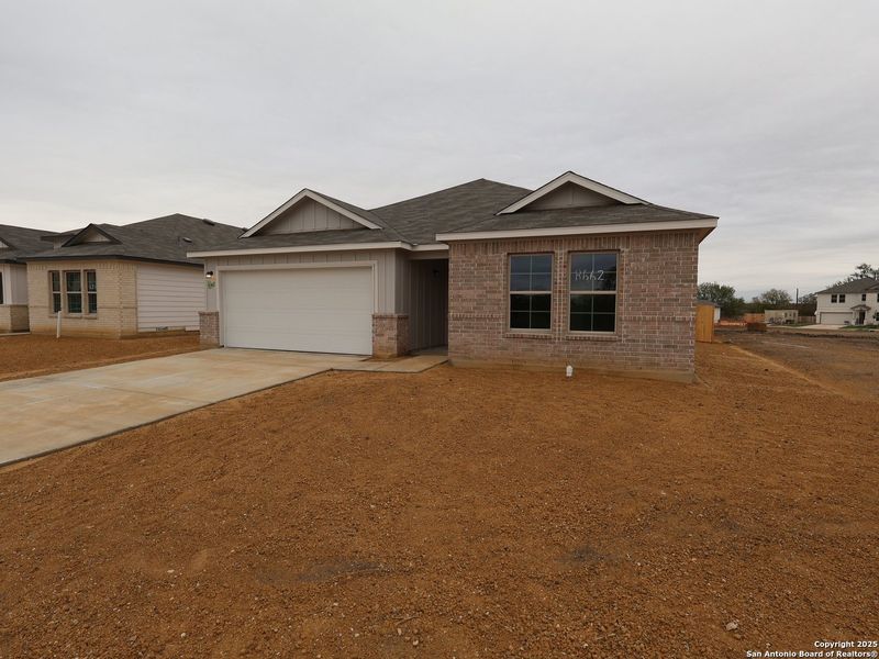 Image 27 of a home in Greenspoint Heights. Image 27 of a home in Greenspoint Heights.