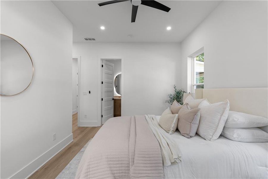 Furnished interior view inside a new home in , Atlanta (Image 11).