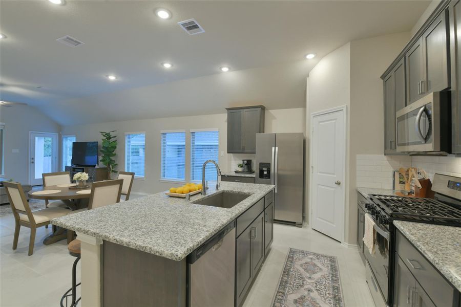 Furnished interior view inside a new home in Escondido 45', Magnolia (Image 9).