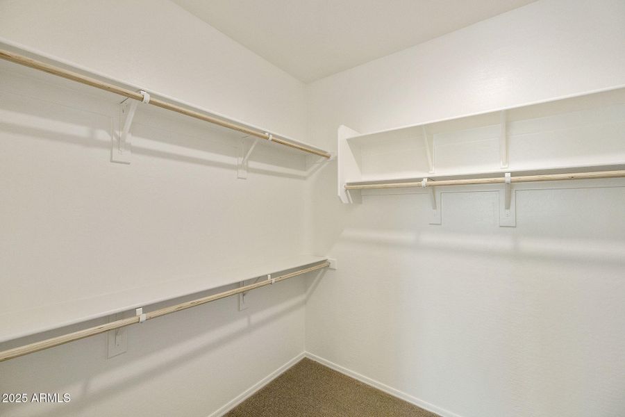 OWNER'S WALK IN CLOSET