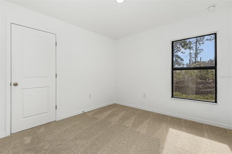 Spacious, unfurnished interior of a new home in , North Port (Image 14).