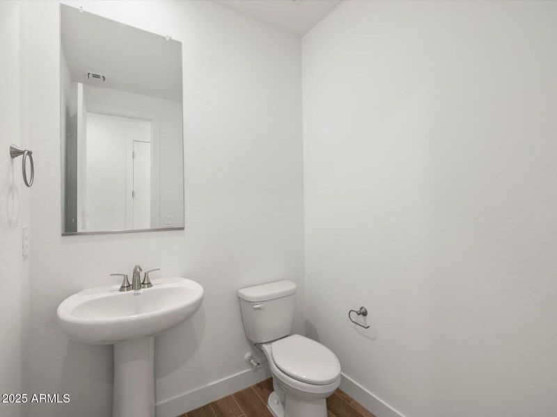 Powder Room Powder Room