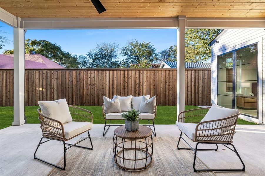 View of patio / terrace featuring an outdoor living space