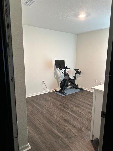 Spacious, unfurnished interior of a new home in , Haines City (Image 7).