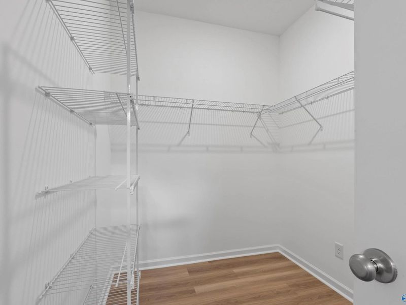 Spacious, unfurnished interior of a new home in Bailey Park, Fayetteville (Image 18).