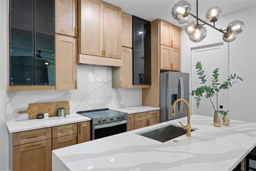 Furnished interior view inside a new home in , Dallas (Image 18). Furnished interior view inside a new home in , Dallas (Image 18).