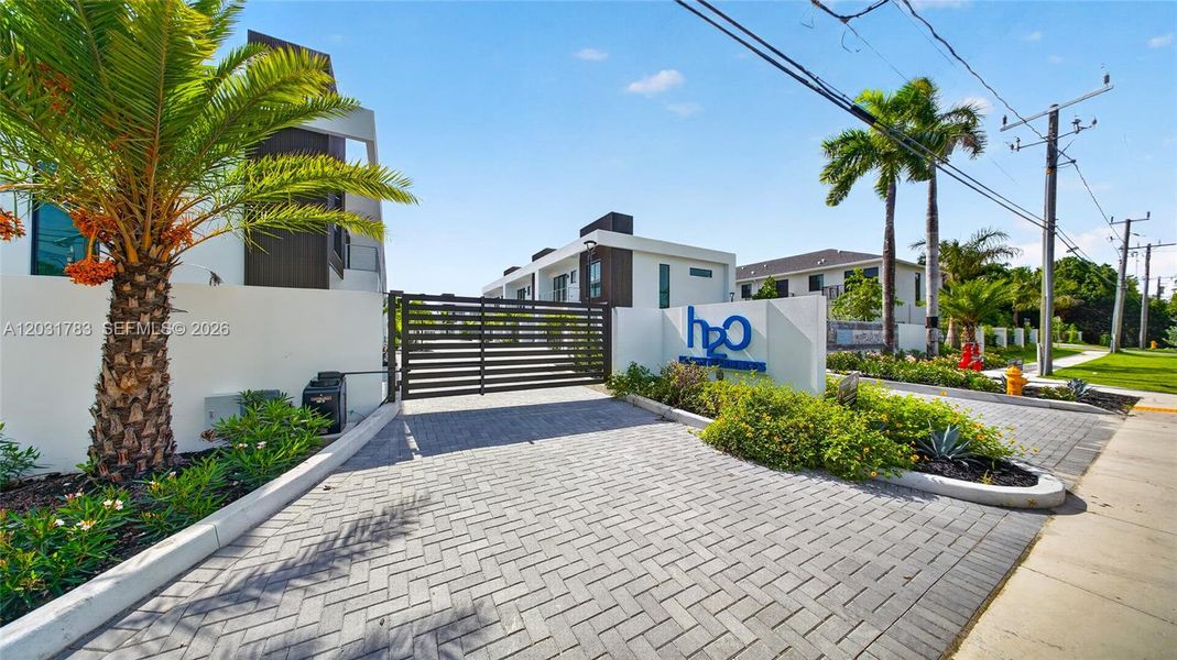 Image 102 of a home in .