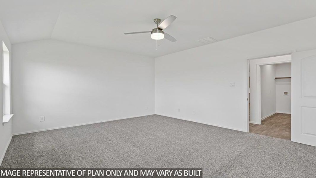 Spacious, unfurnished interior of a new home in Porters Mill, New Caney (Image 13).