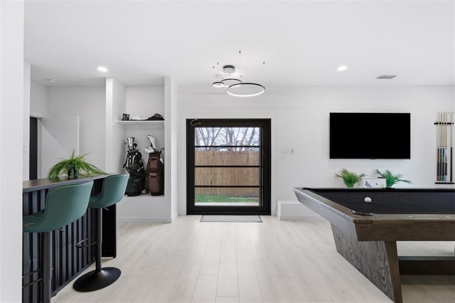 Furnished interior view inside a new home in , Dallas (Image 18).