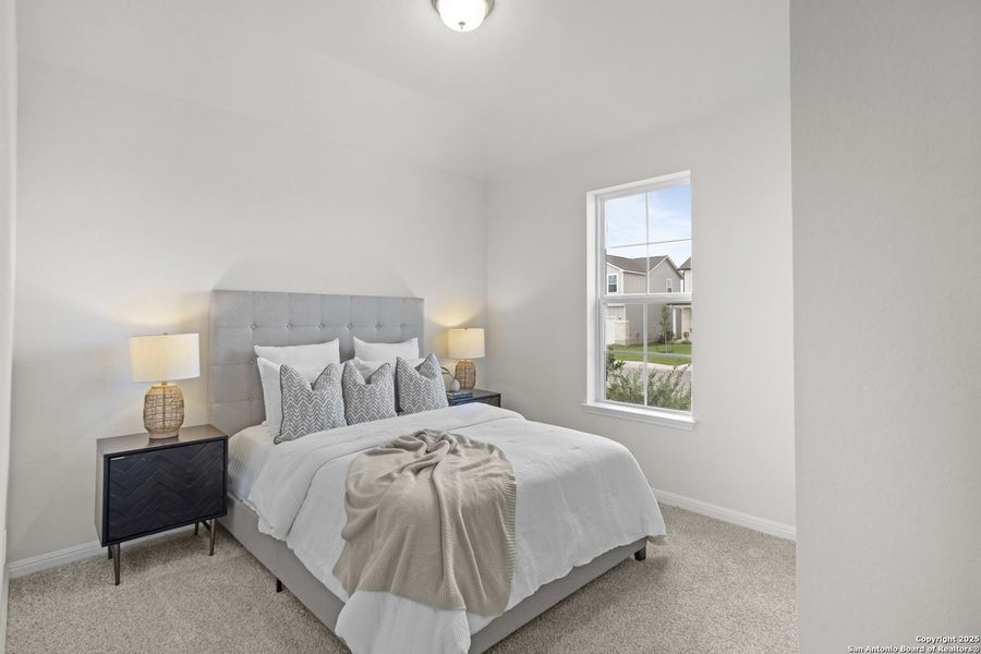 Furnished interior view inside a new home in Weltner Farms, New Braunfels (Image 5).