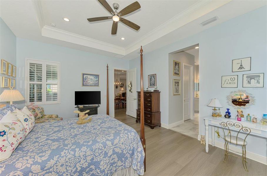 Furnished interior view inside a new home in , Venice (Image 29).