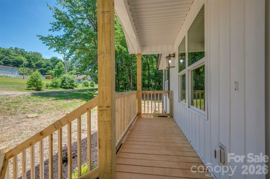 Exterior details and patio area of a home in , Bostic (Image 20).