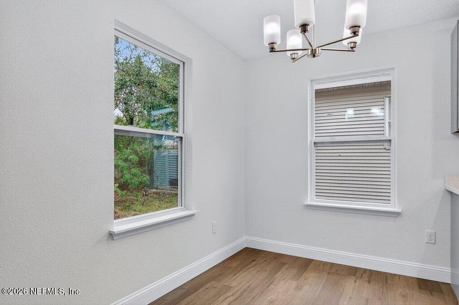 Spacious, unfurnished interior of a new home in , Jacksonville (Image 20).