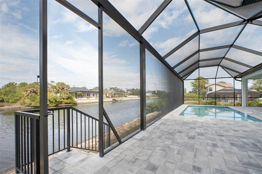 Exterior details and patio area of a home in , Port Charlotte (Image 26).