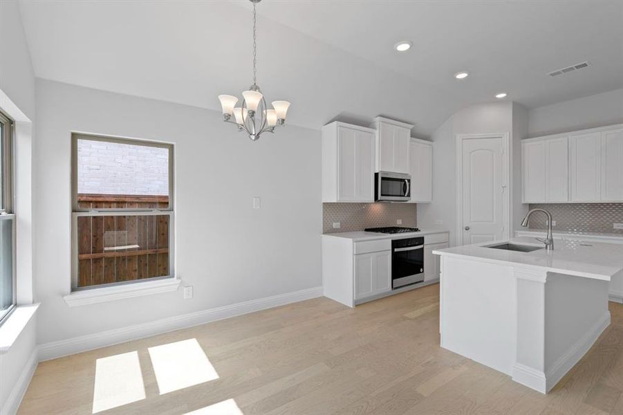 DAL_Cambridge Crossing_Aubrey_2720 Holland Court (4) DAL_Cambridge Crossing_Aubrey_2720 Holland Court (4)