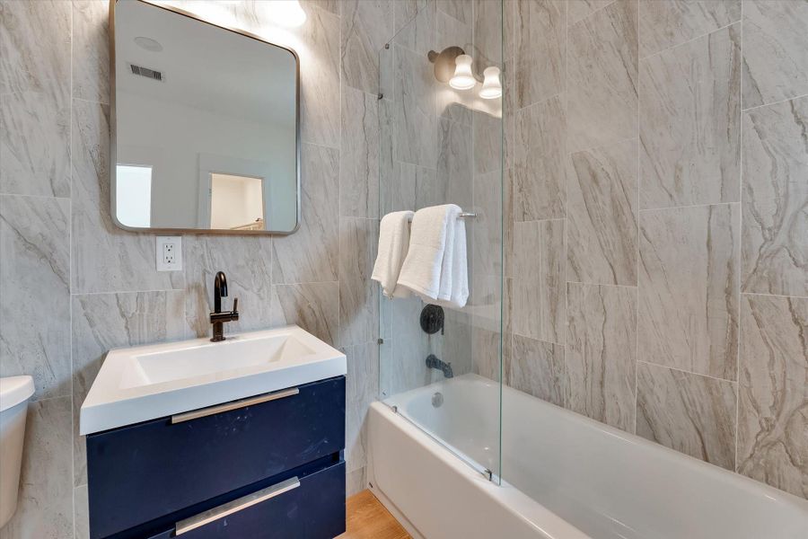 Image 43 of a home in . Image 43 of a home in .