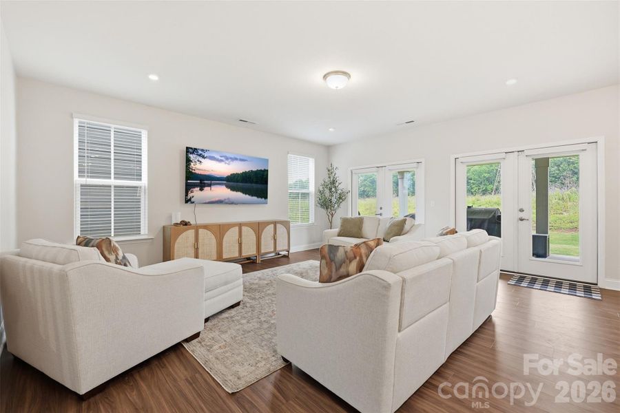 Furnished interior view inside a new home in Lakeside Glen, York (Image 37). Furnished interior view inside a new home in Lakeside Glen, York (Image 37).