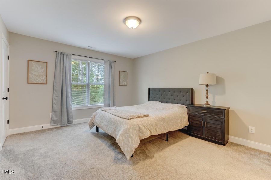 2467 Cherry Grove Rd-large-013-008-Prima