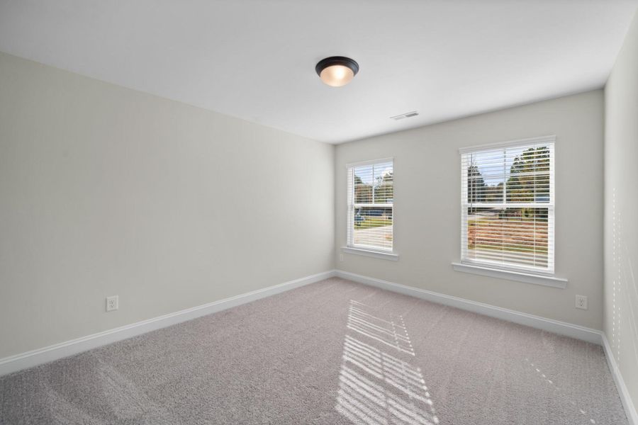 Spacious, unfurnished interior of a new home in Pisgah Park, Kernersville (Image 34).