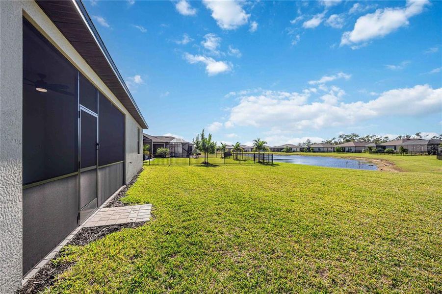 Exterior details and patio area of a home in , Port Charlotte (Image 28).