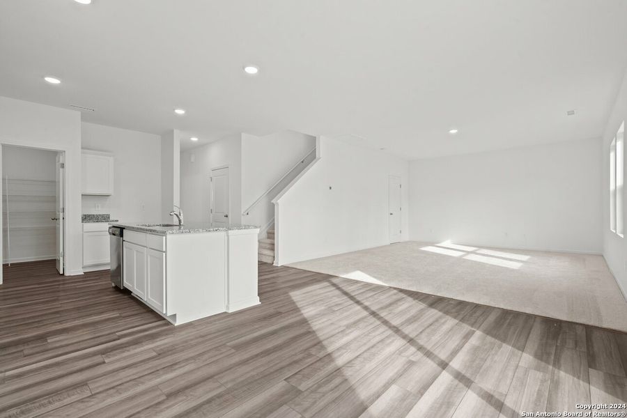 Spacious, unfurnished interior of a new home in Cordova Trails, Seguin (Image 18). Spacious, unfurnished interior of a new home in Cordova Trails, Seguin (Image 18).