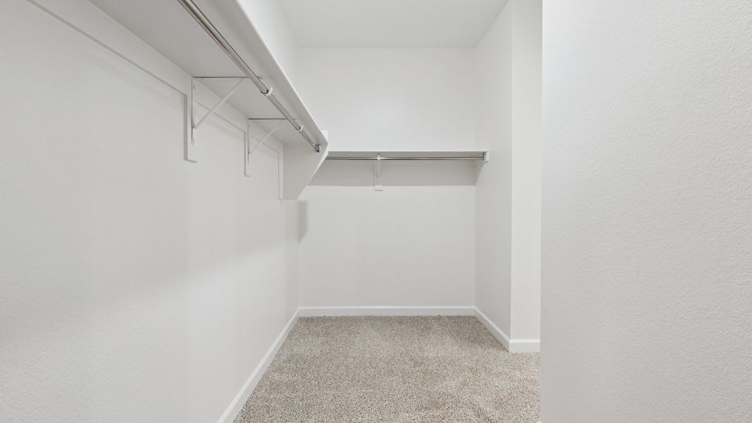 Spacious, unfurnished interior of a new home in Zanjero Pass, Waddell (Image 28).