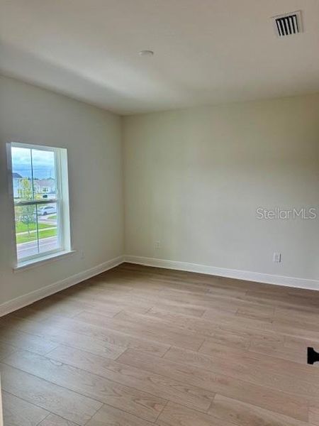 Image 39 of a home in Persimmon Park. Image 39 of a home in Persimmon Park.