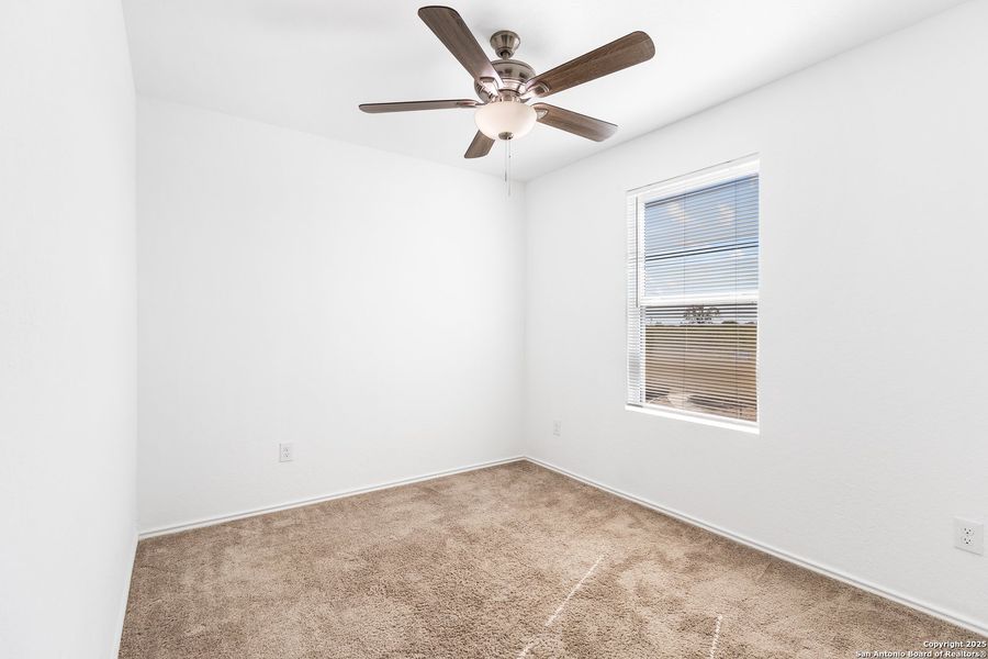 Spacious, unfurnished interior of a new home in Presa Point, San Antonio (Image 23). Spacious, unfurnished interior of a new home in Presa Point, San Antonio (Image 23).
