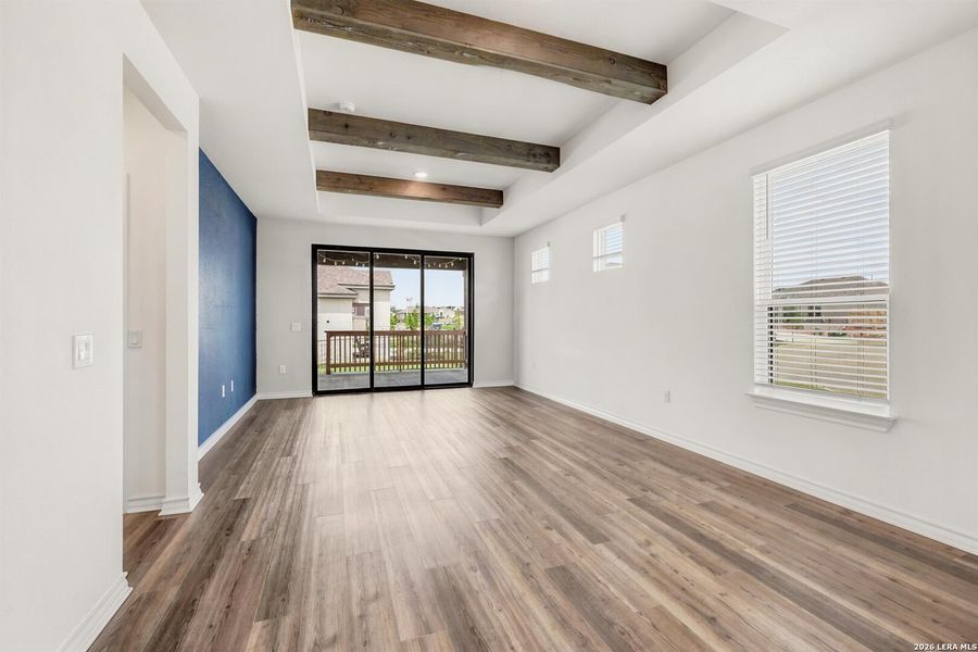 Spacious, unfurnished interior of a new home in , New Braunfels (Image 17).