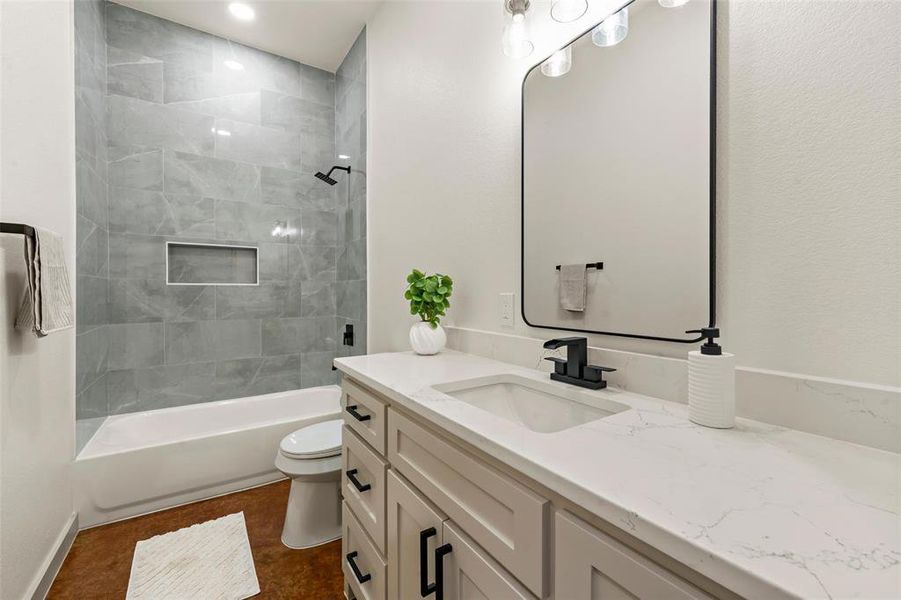 Furnished interior view inside a new home in , Waco (Image 13).