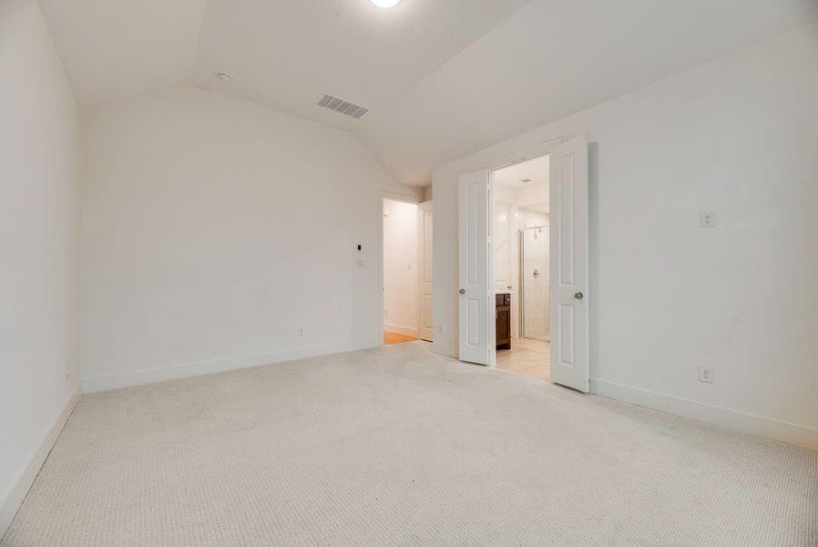 Spacious, unfurnished interior of a new home in , Celina (Image 21).