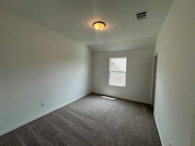 Spacious, unfurnished interior of a new home in Devonshire 40s, Forney (Image 17). Spacious, unfurnished interior of a new home in Devonshire 40s, Forney (Image 17).