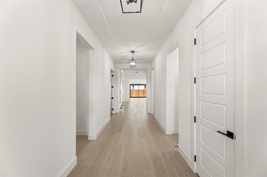 09. 200 Pearland - Entry (2)