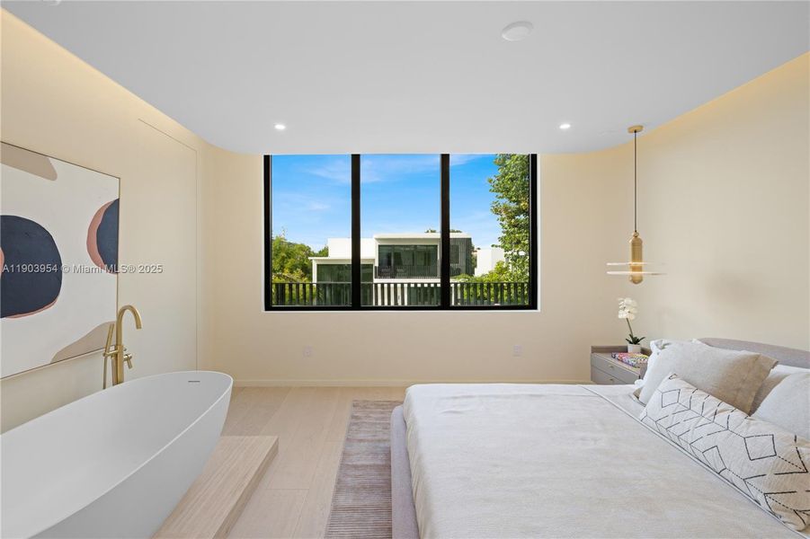 Furnished interior view inside a new home in , Miami Beach (Image 87).