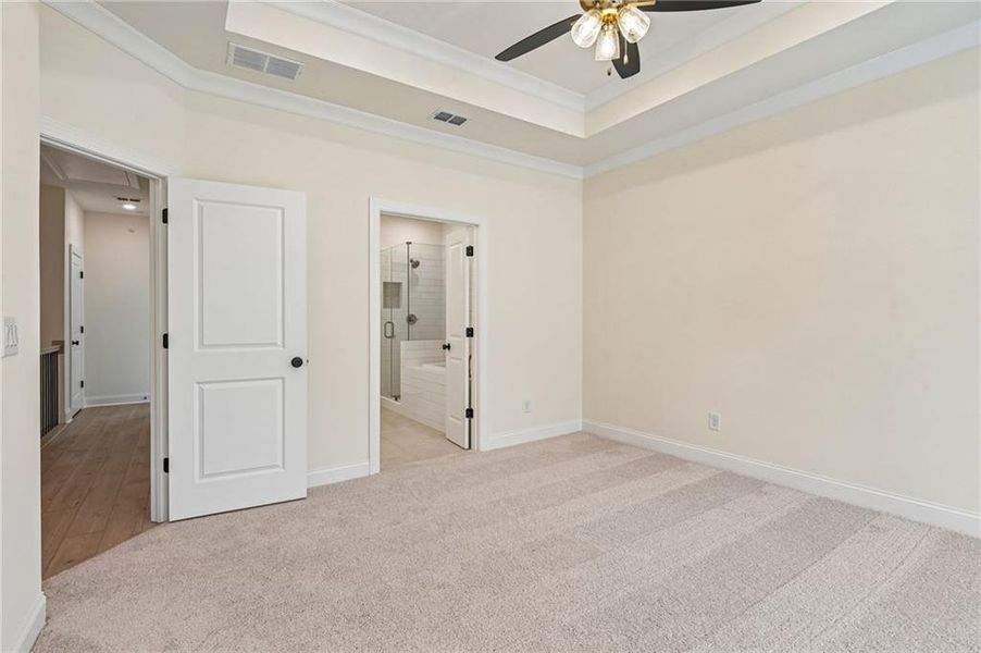 Spacious, unfurnished interior of a new home in Townes 333, Peachtree Corners (Image 48).