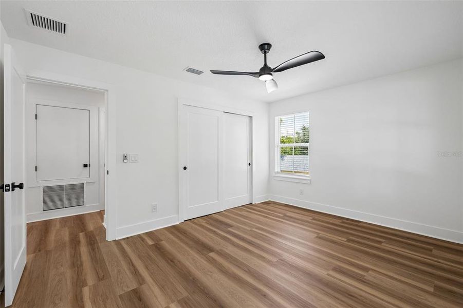 Spacious, unfurnished interior of a new home in , Orlando (Image 12). Spacious, unfurnished interior of a new home in , Orlando (Image 12).