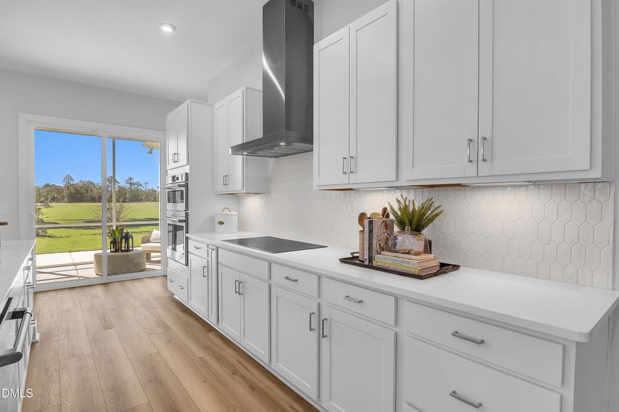 P_CST_SOU_Thorpe_Model_INT_KIT_8 - Copy