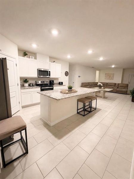 Furnished interior view inside a new home in Villamar, Winter Haven (Image 5).