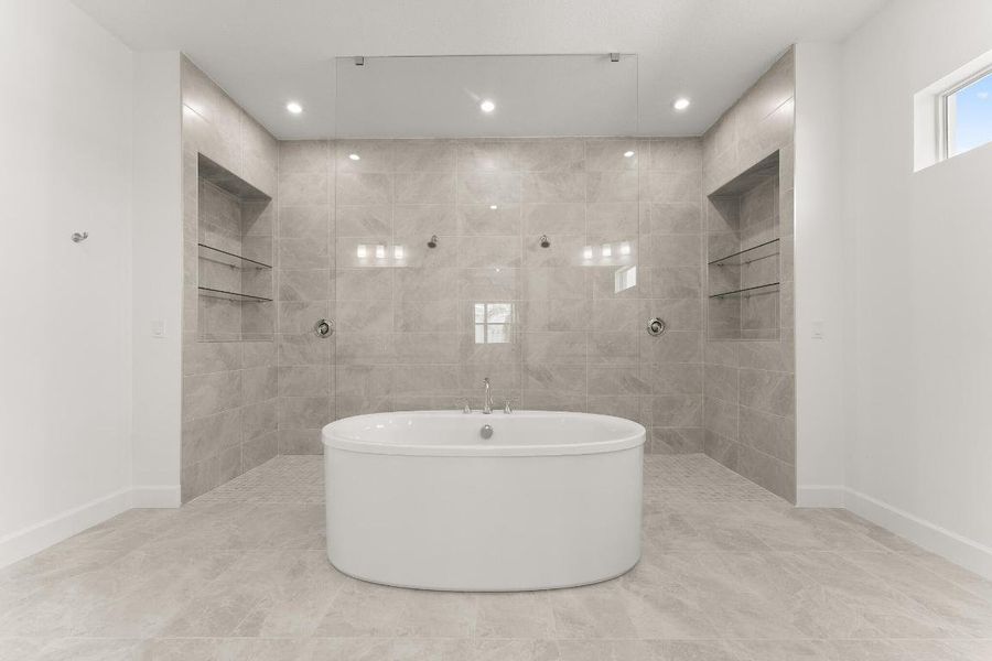 US_SEF_OPAL_LOT 172_owners bath