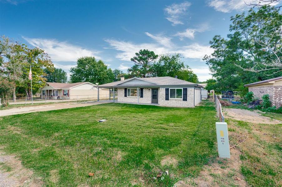 Image 28 of a home in . Image 28 of a home in .